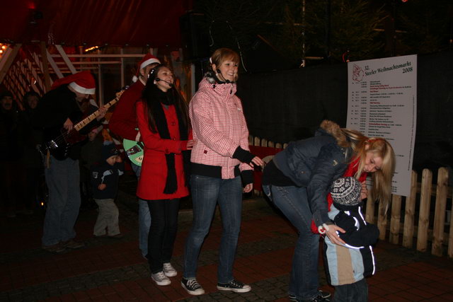 gal/2008/2008 Saitentwist Steeler Weihnachtsmarkt 03.12/2008 Saitentwist Steeler Weihnachtsmarkt 03.12. 200.jpg